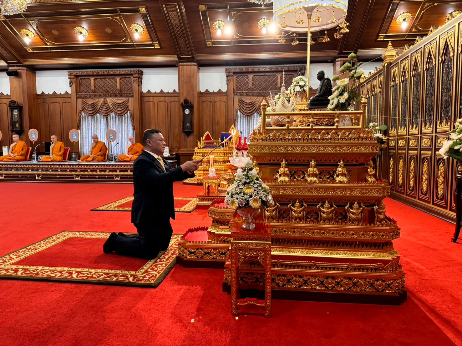 ดร.หิมาลัย บำเพ็ญกุศลทักษิณานุปทานอุทิศถวาย แด่สมเด็จพระสังฆราชเจ้า กรมหลวงวชิรญาณสังวร